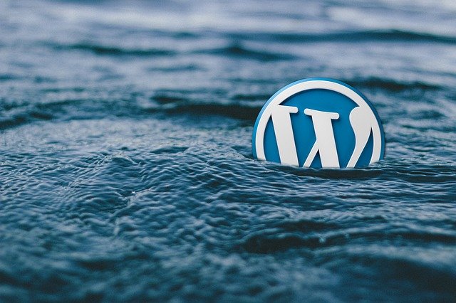 wordpress installere plugin